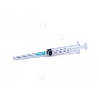 JERINGA DE TRES CUERPOS CON AGUJA 20 ML CENTRAL...